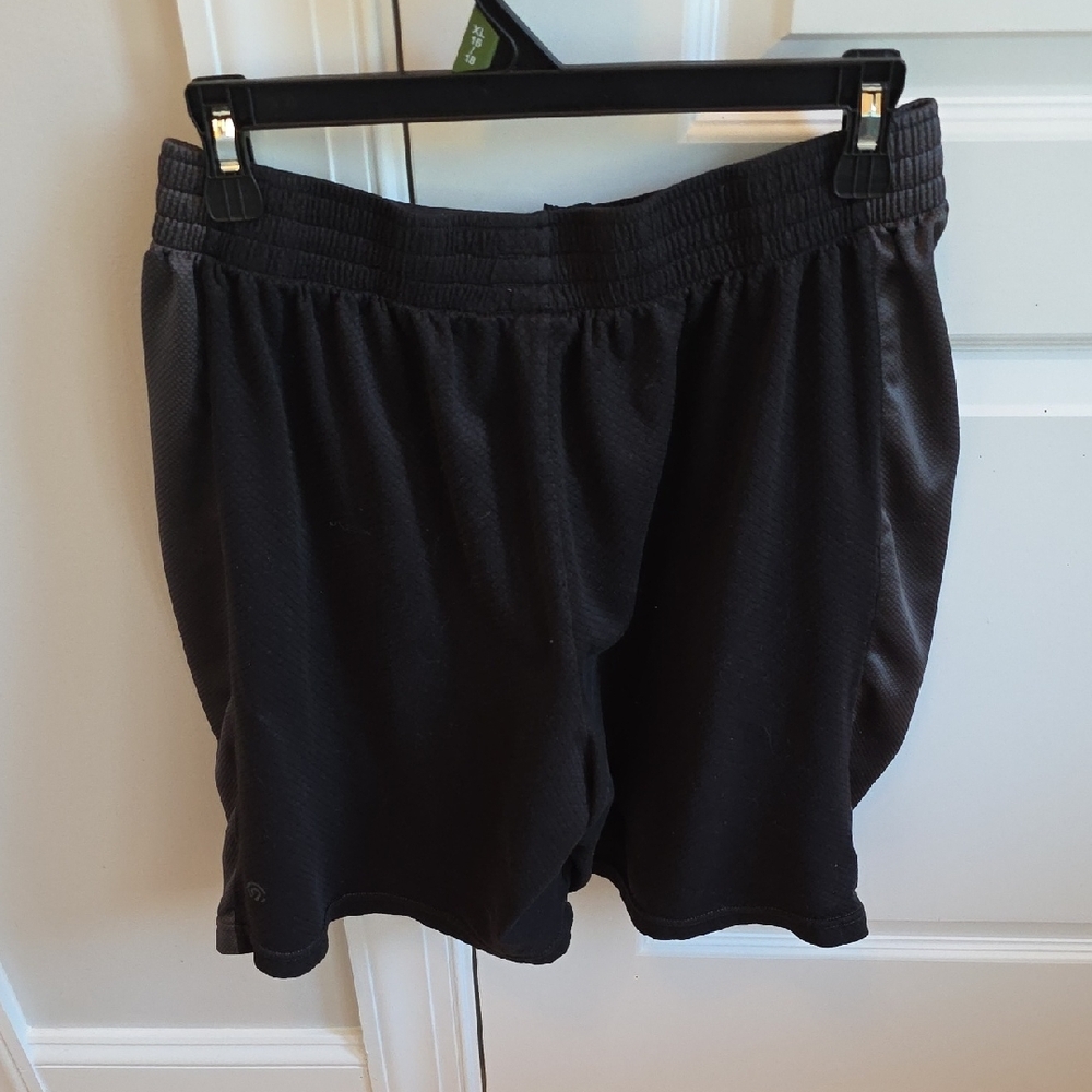 Champion Men's Black And Grey Gym Shorts - Picture 4 of 5